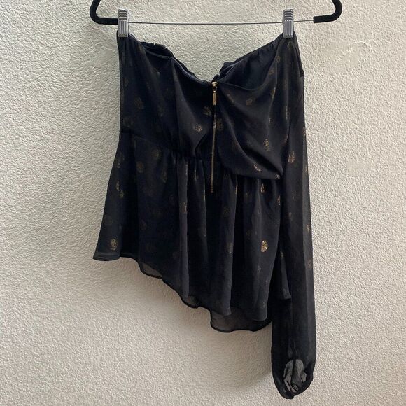 Express One Shoulder Blouse Shirt Top Lace Work Business Casual Size 10 NWT - Picture 2 of 4